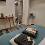 Apartment A H - Downtown *