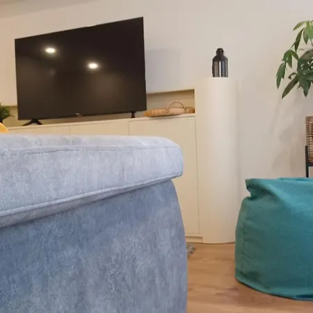 A H - Downtown شقة