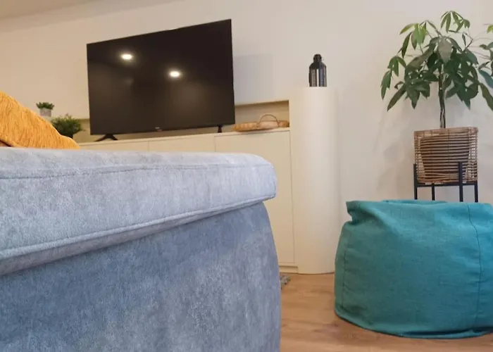 A H - Downtown Apartament