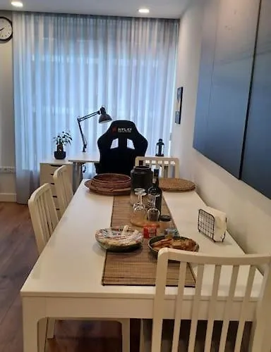 Apartament A H - Downtown *