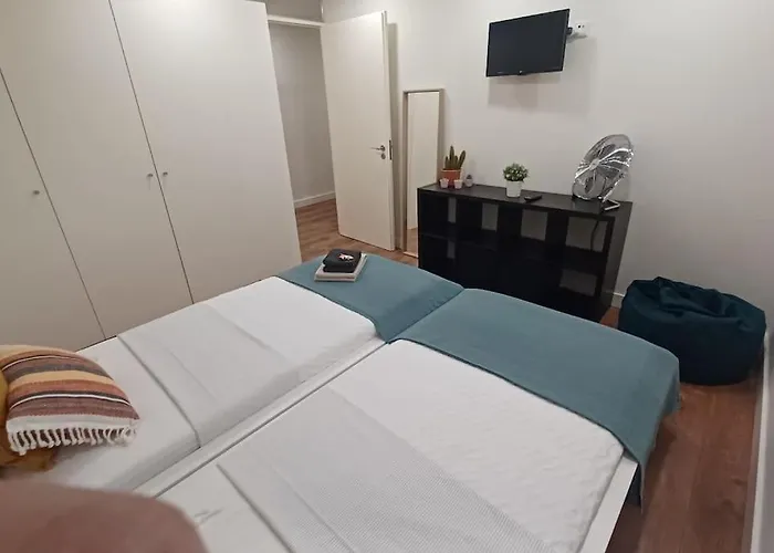 A H - Downtown Apartament *